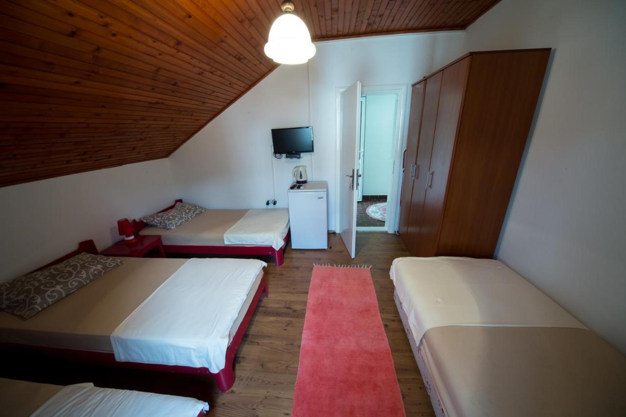 Apartments Pavicevic Tivat Zimmer foto